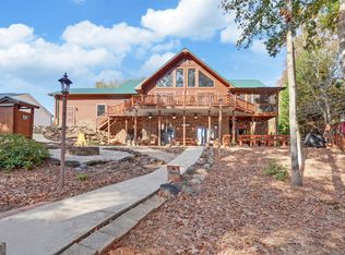 1804 Lightwood Rd, Hartwell, GA 30643