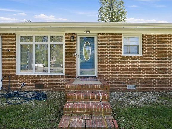 5th image of 2709 Cedar Rd