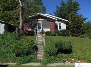 6354 N 33rd Ave, Omaha, NE 68111