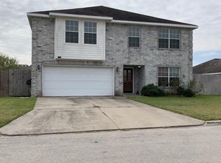 1701 Brook Ln, Kingsville, TX 78363