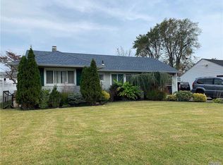 2603 Kensington Rd, East Meadow, NY 11554