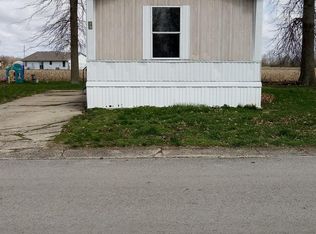 50 Robin Hood Dr, Greenville, OH 45331