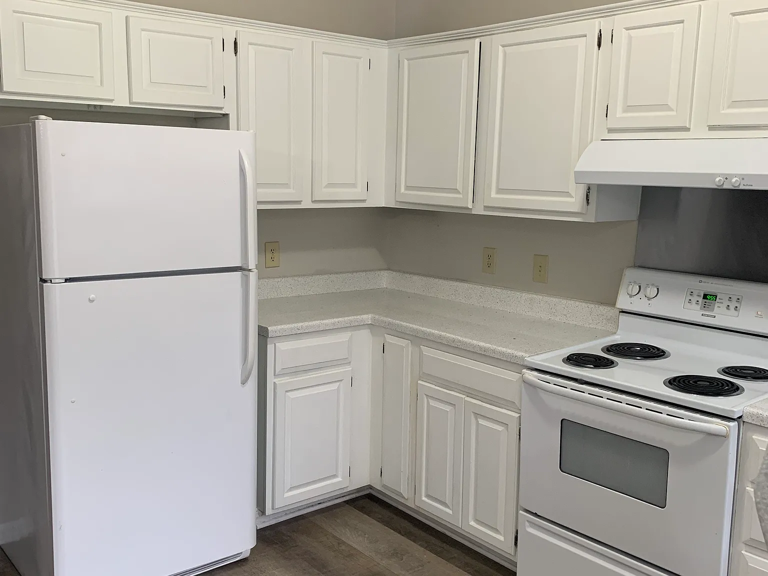 3 bed, 2.5 bath, 1513 sqft, $1,725 — Photo 4