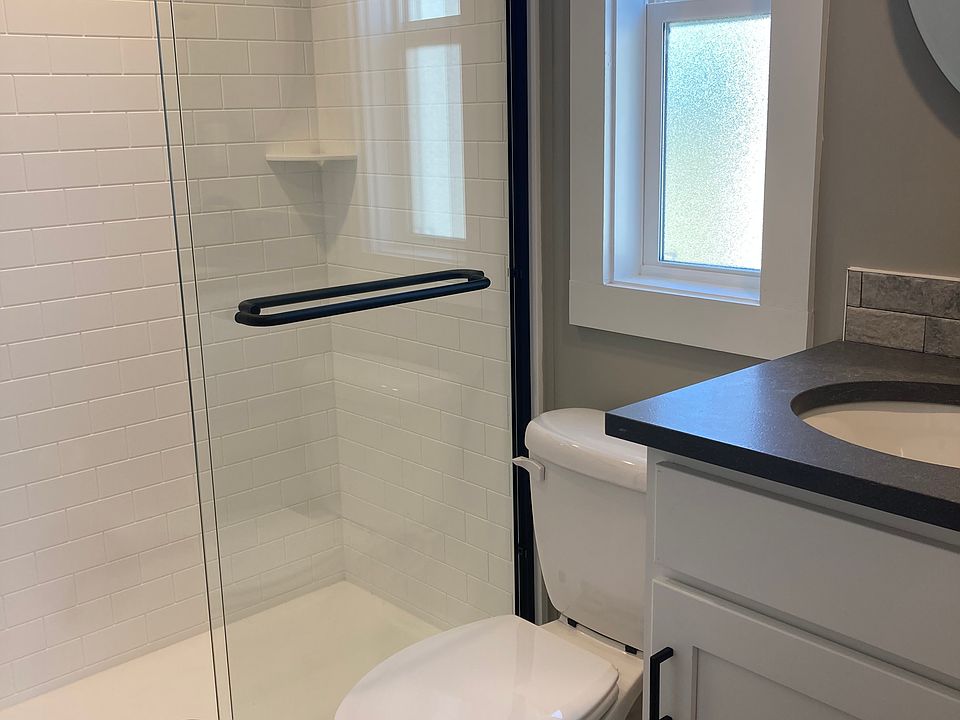1st image of 1390 Groce Meadow Rd #2