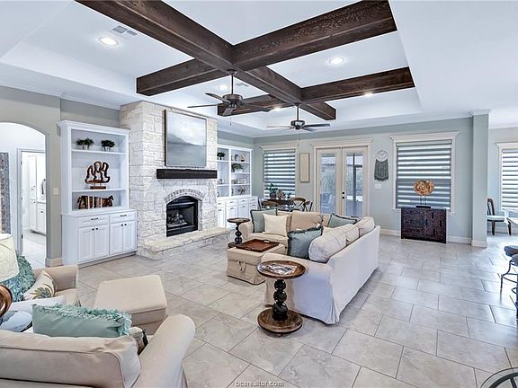 5th image of 15604 Tiger Creek Ct