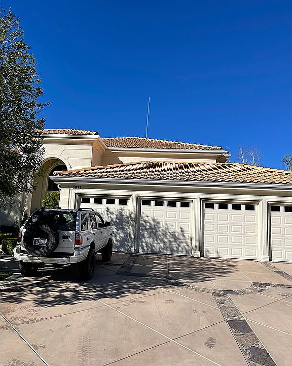 1st image of 3071 Mountain Park Dr