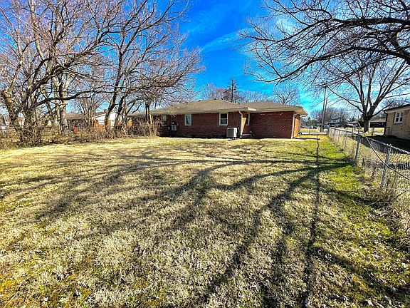 2nd image of 7840 Southfield Dr