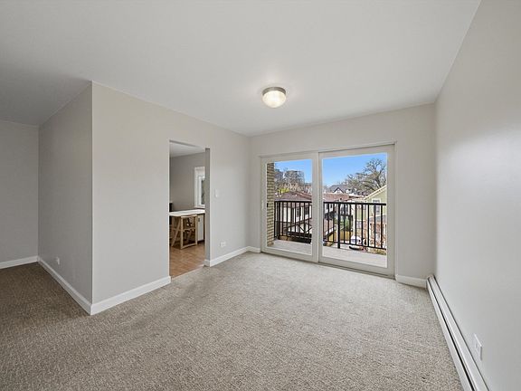 3rd image of 403 N Marion St APT 3D