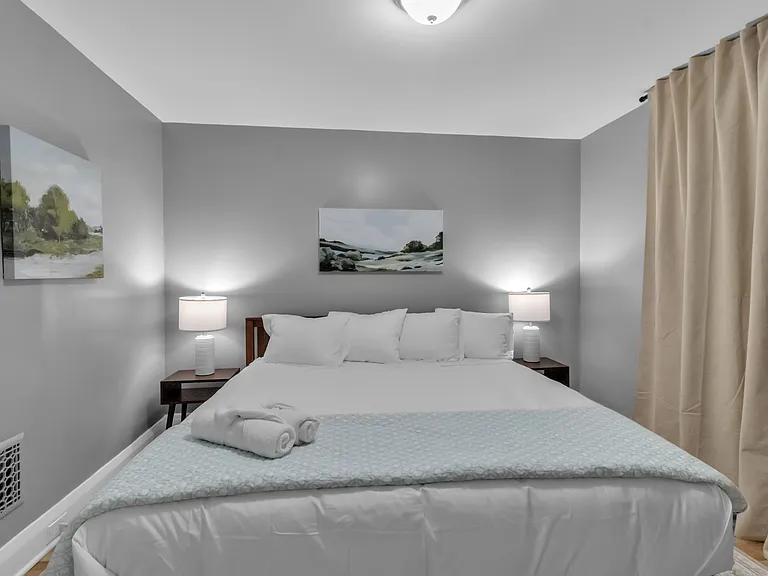 49 Virgil Ave — Photo 15