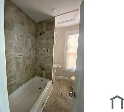 3213 Presstman St — Photo 7
