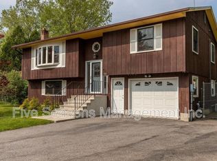 64 Barrett St, South Burlington, VT 05403