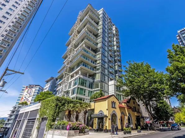 1221 Bidwell St #1503, Vancouver, BC V6G 0B1