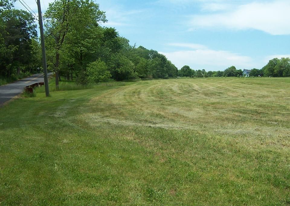 1st image of 80 Staats Farm Rd