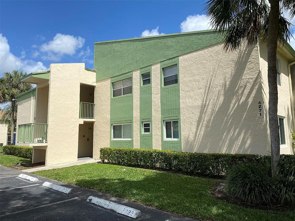 1st image of 4271 NW 89th Avenue #205