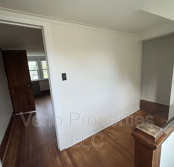 32 Russell Rd #2B — Photo 8
