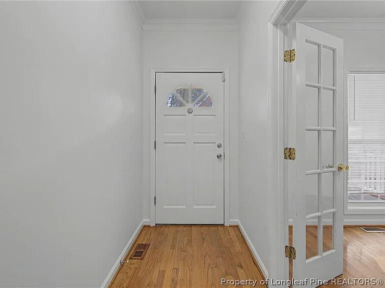 42 Lotus Ln — Photo 6