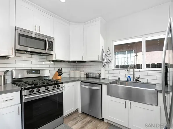 3869 Birch St, San Diego, CA 92113