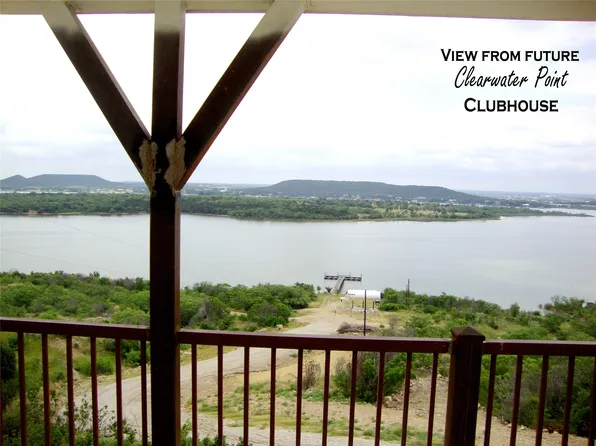 121 White Moon Rd, Graham, TX 76450