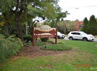 1146 Schmidt Ln, North Brunswick, NJ 08902