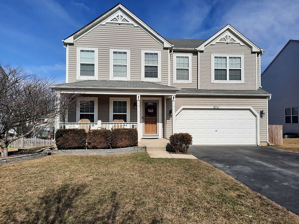 1st image of 2711 Eastview Dr
