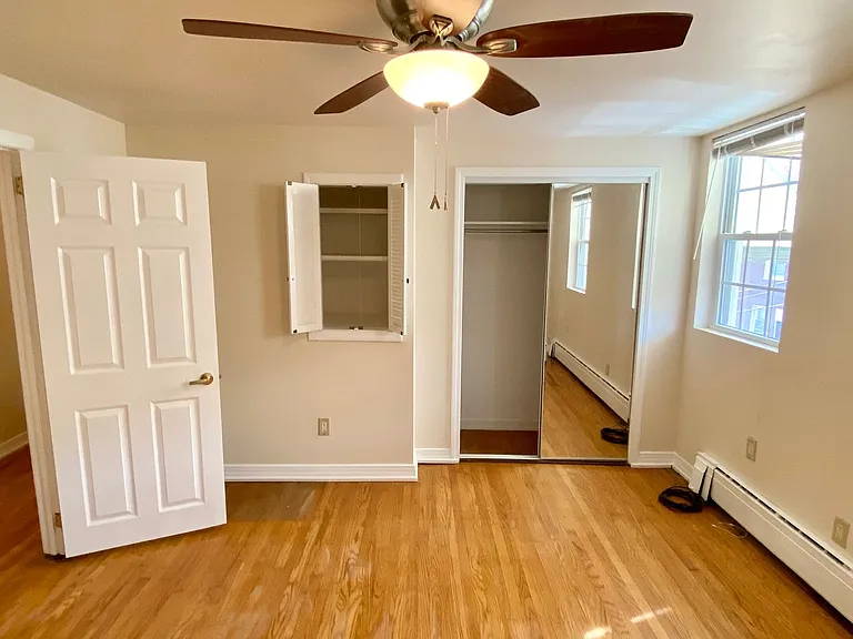 735 Manton St — Photo 10