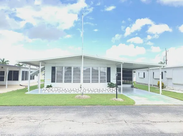 3347 Rainbow Ln, North Fort Myers, FL 33903