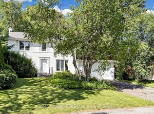 8 Southway Rd, Toronto, ON M9A 3X9