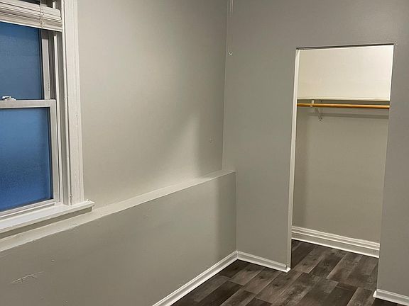 4th image of 2338 N Lockwood Ave #Basement