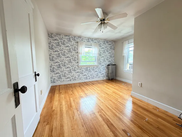 11 Clay St — Photo 29