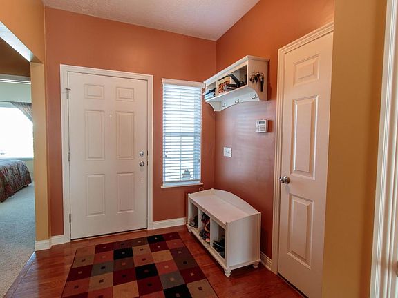 2nd image of 709 Brevard Cir