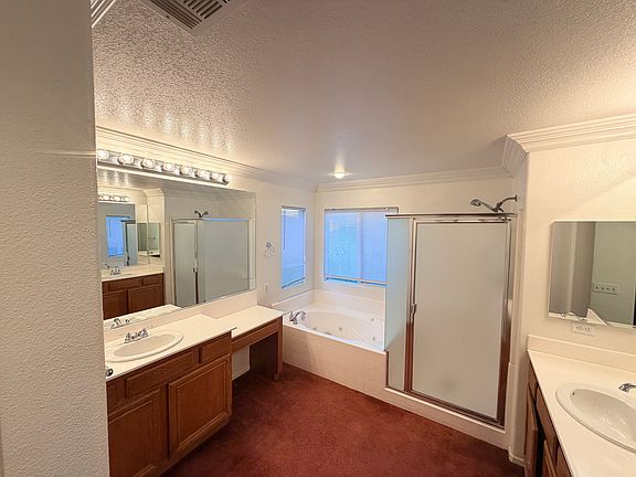 5th image of 3806 Bella Torre Rd