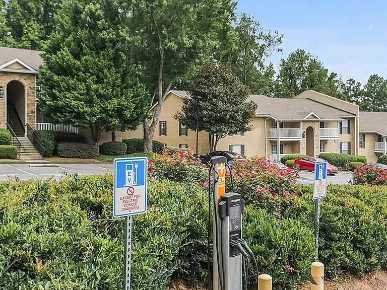 3175 Seven Pines Ct — Photo 23