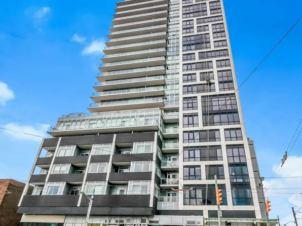 501 Saint Clair Ave W #1104, Toronto, ON M5P 0A2