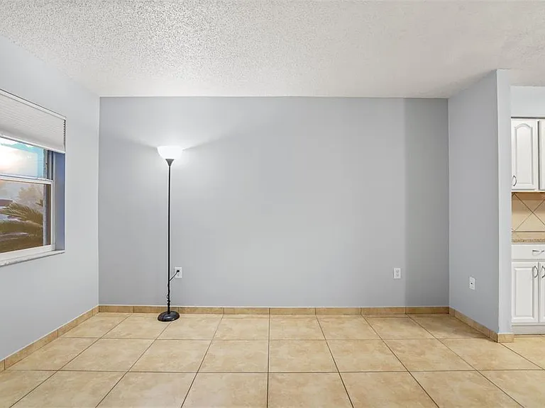 2720 S Sunrise Ct #2 — Photo 26