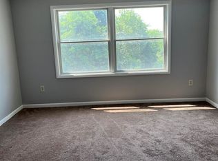 116 Project Rd APT 7, Troy, NY 12180