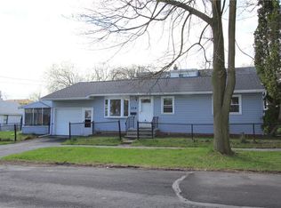 114 Orwood Pl, Syracuse, NY 13208