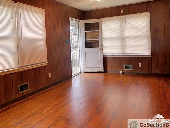 3rd image of 5313 Terrace Ave