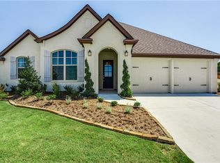 301 Bluffside Trails, Fort Worth, TX 76126