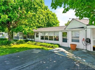 8934 Brownstown Rd, Henryville, IN 47126