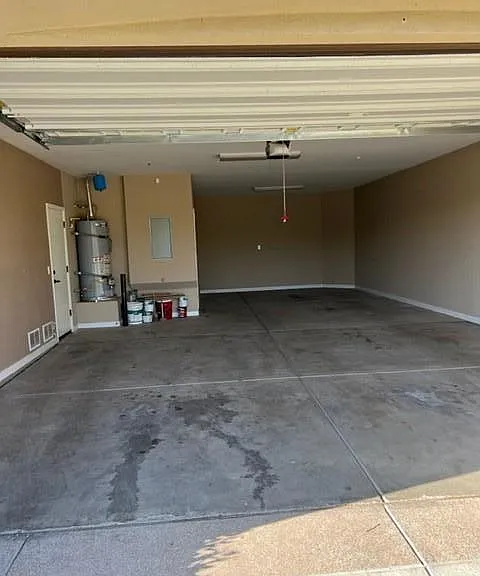 12715 Eversham Dr — Photo 23