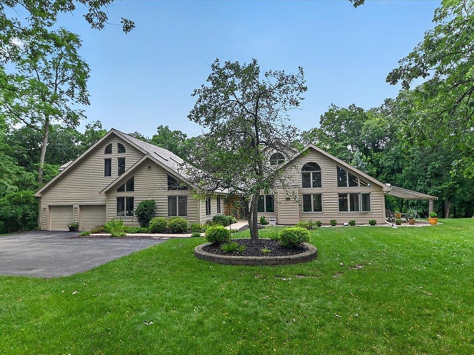1st image of 2395 White Oak Trl