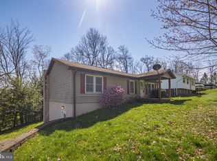 607 L St, Oakland, MD