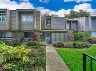 525 Oak Haven Dr, Altamonte Springs, FL 32701