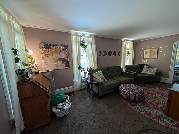 3rd image of 1236 Fulton Ave