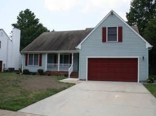 9 Woodsman Rd, Hampton, VA 23666