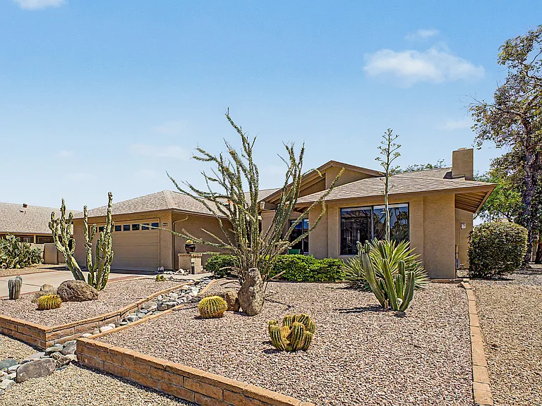 9625 W Taro Ln — Photo 37