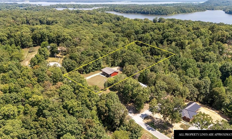 1st image of 366 Connie Lynn Dr