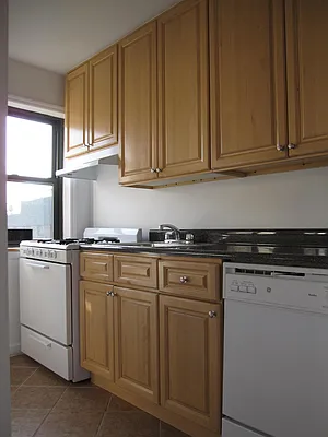 Rented by Atlantic Management Co Inc | media 18