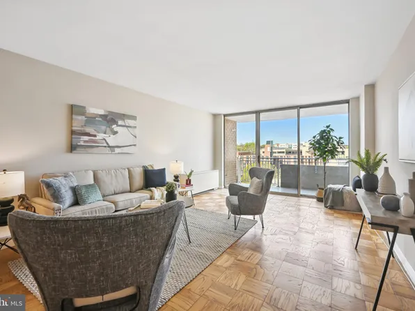 3001 Veazey Ter NW APT 1209, Washington, DC 20008