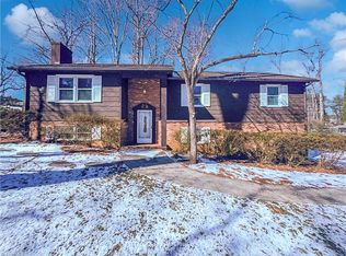 2920 Hopewood Ln, Winston Salem, NC 27103